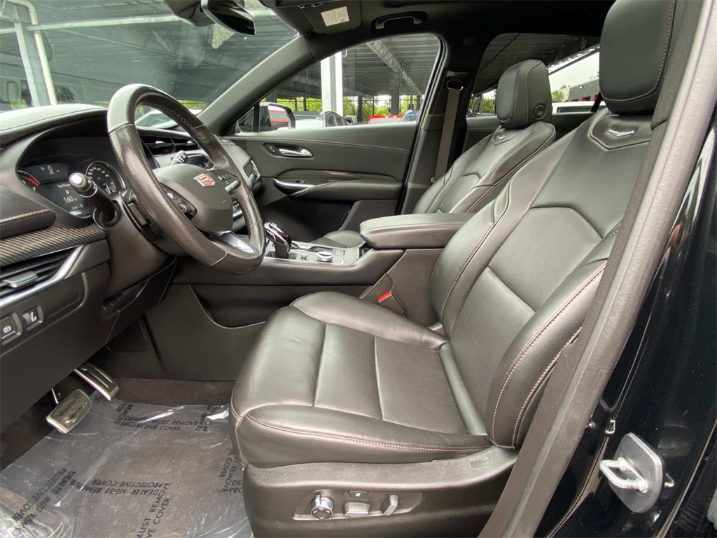 2023 Cadillac XT4 Sport photo 23