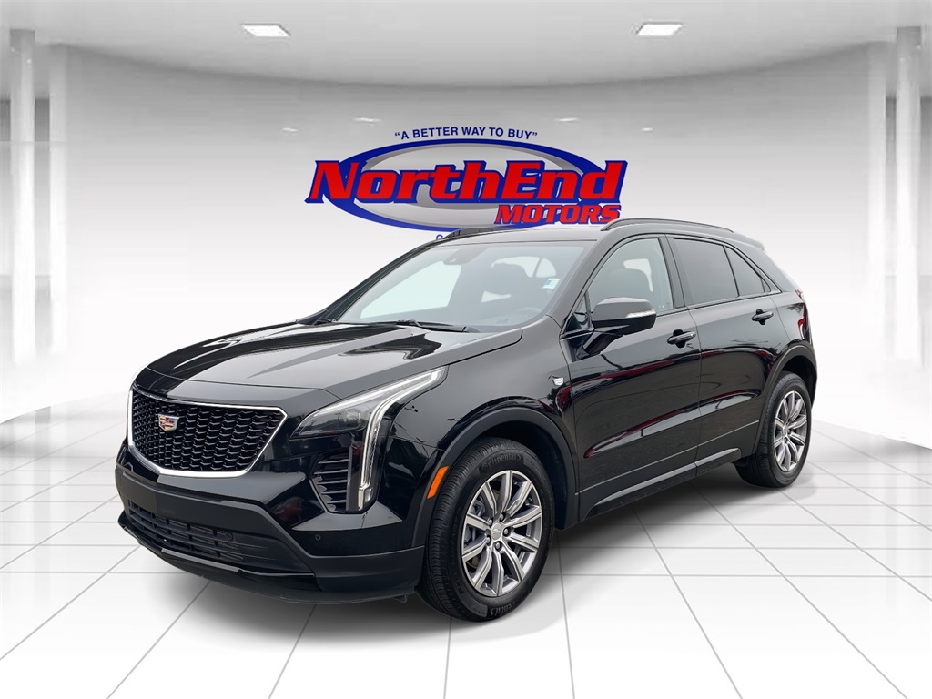 2023 Cadillac XT4 Sport photo 2