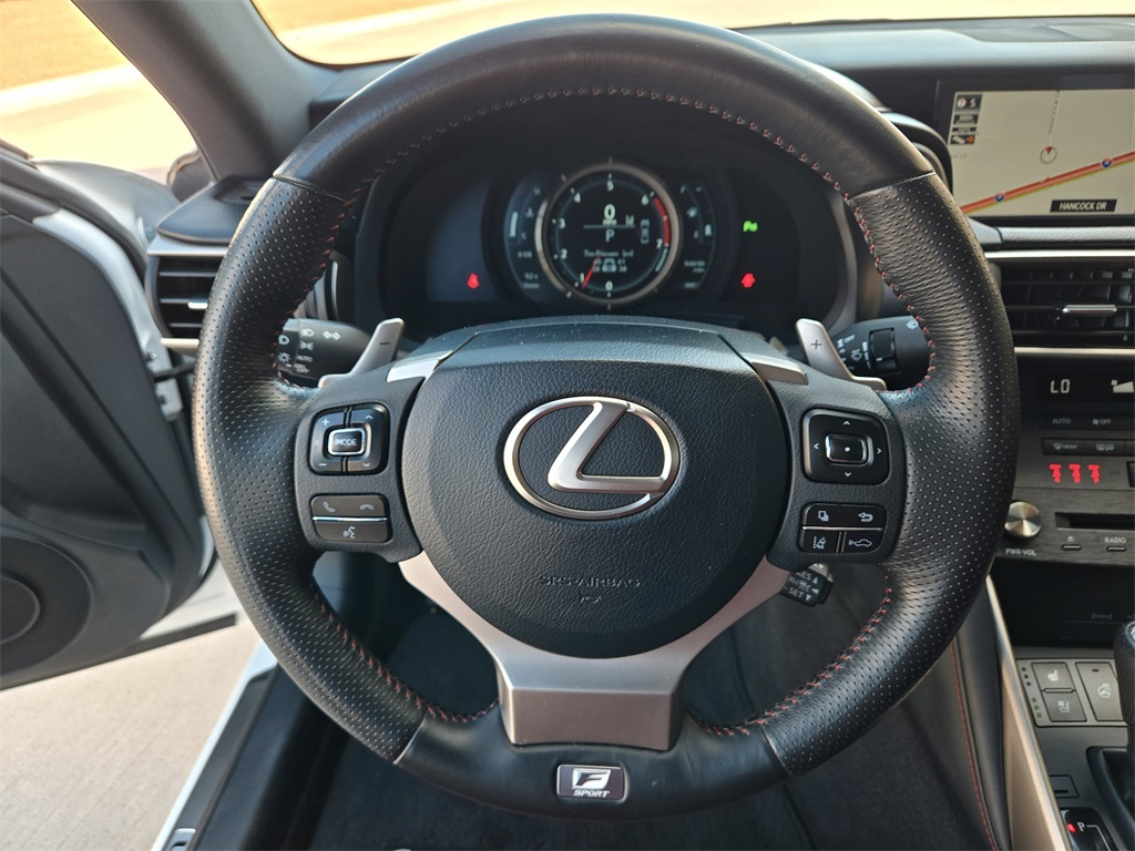 2019 Lexus IS 300 F SPORT photo 13