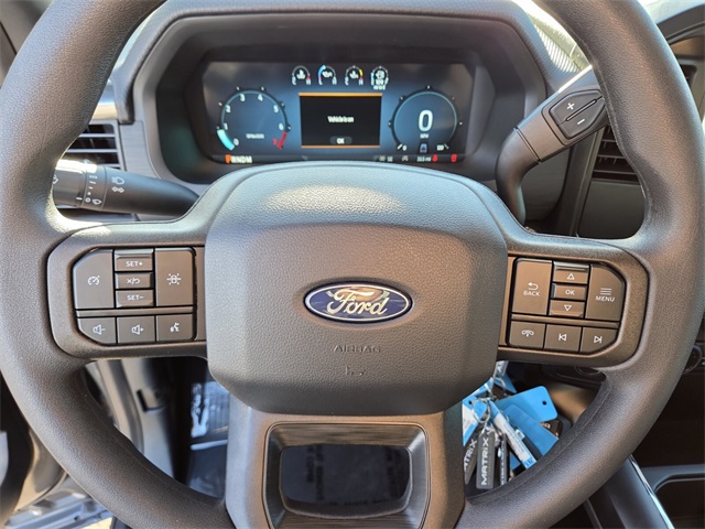 New 2025 Ford F-150 STX 4D SuperCrew