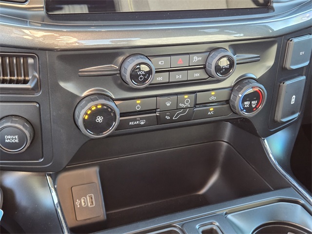 New 2025 Ford F-150 STX 4D SuperCrew