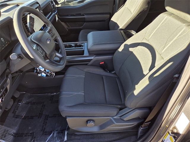 New 2025 Ford F-150 STX 4D SuperCrew