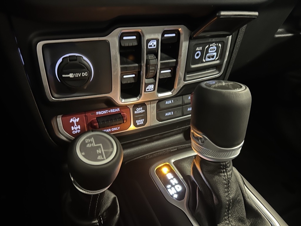 new 2025 Jeep Gladiator car, priced at $46,999