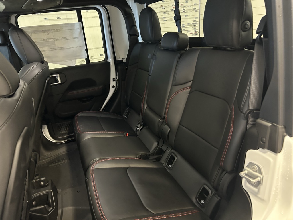 new 2025 Jeep Gladiator car, priced at $46,999