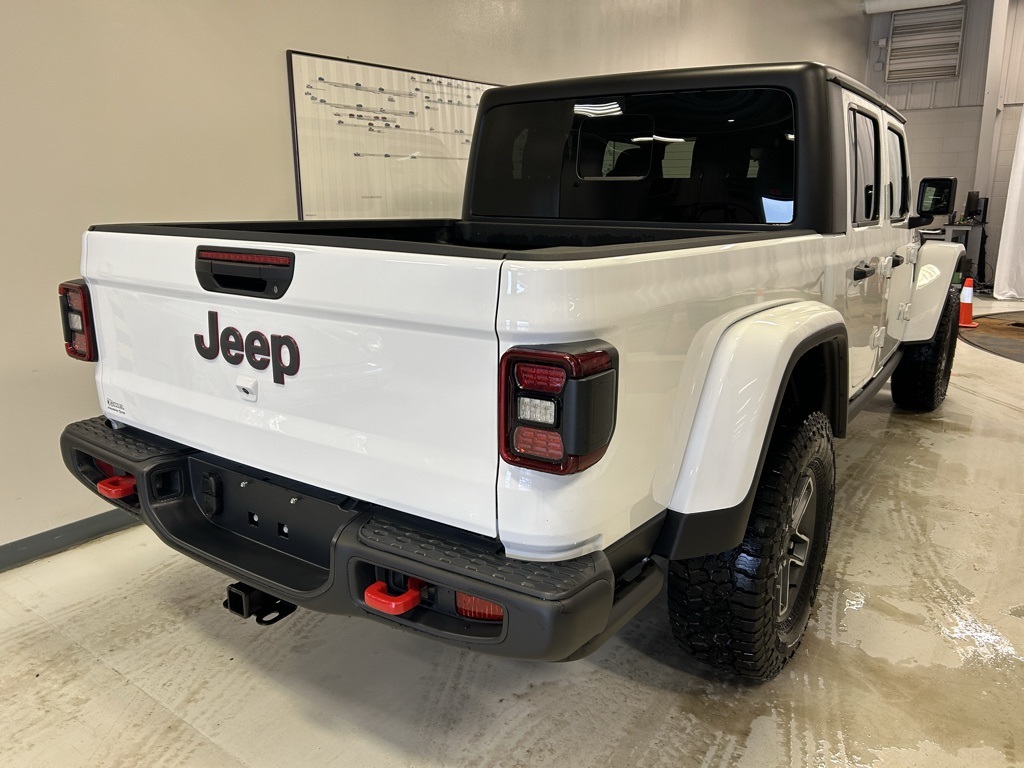new 2025 Jeep Gladiator car, priced at $46,999