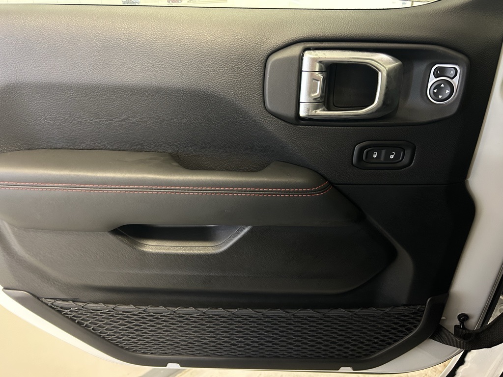 new 2025 Jeep Gladiator car, priced at $46,999