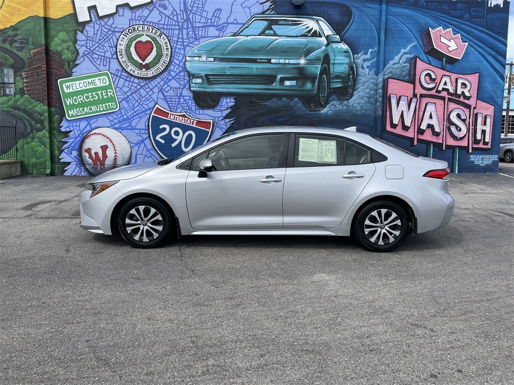 Used 2022 Toyota Corolla LE with VIN JTDEAMDE6N3012658 for sale in Kansas City