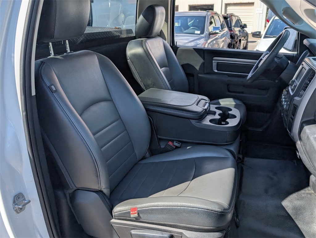 used 2022 Ram 1500 Classic car, priced at $19,778