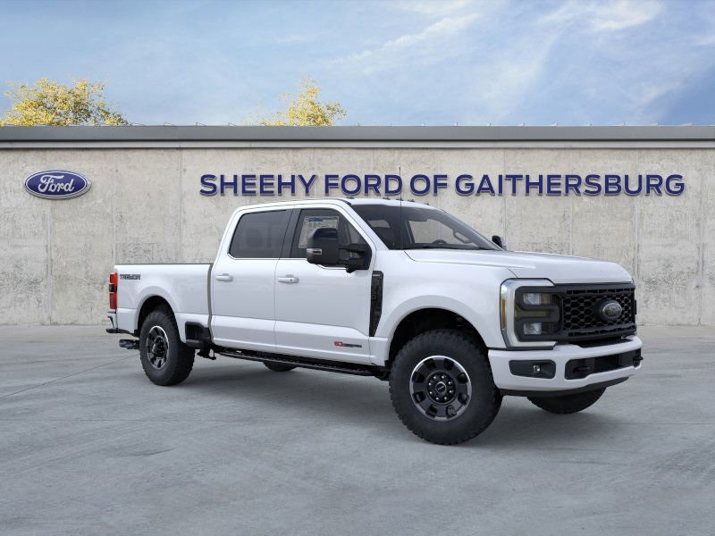 2025 Ford F-350 Super Duty Lariat's photo