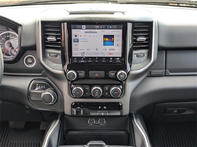 2022 Ram 1500 Big Horn Crew Cab 4x2 5'7" Box