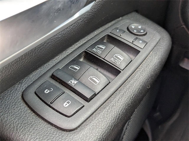 2022 Ram 1500 Big Horn Crew Cab 4x2 5'7" Box