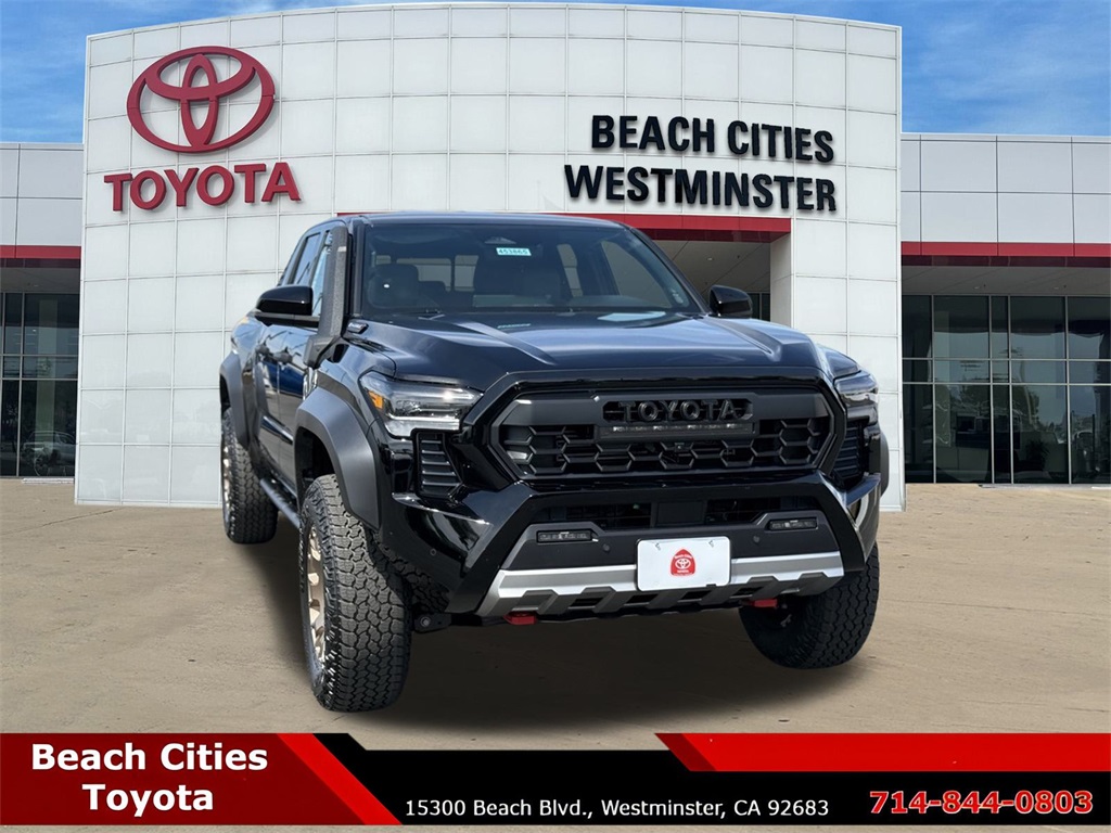 2025 Toyota Tacoma Trailhunter photo 3