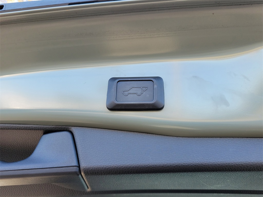 used 2021 Toyota RAV4 car, priced at $27,998