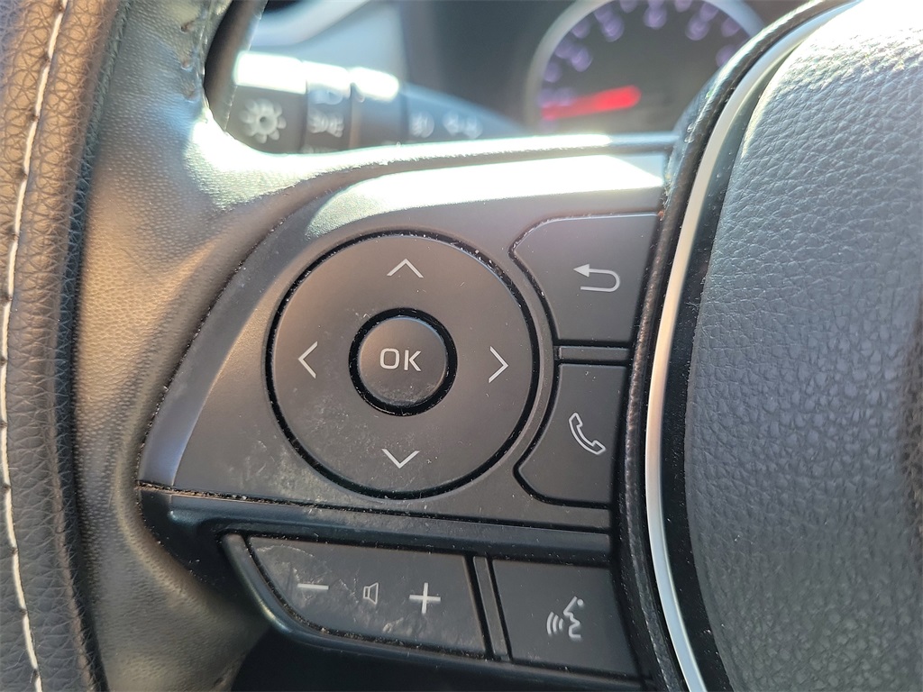 used 2021 Toyota RAV4 car, priced at $27,998