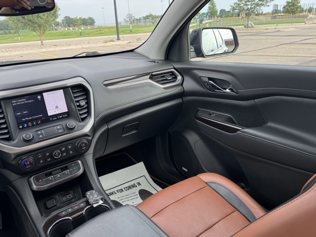 2020 GMC Acadia AT4