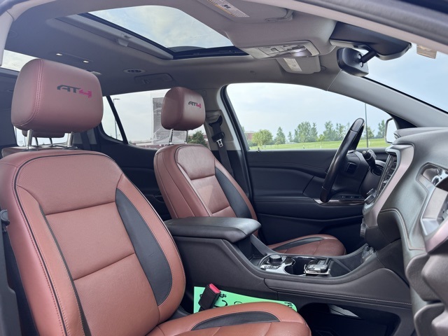 2020 GMC Acadia AT4