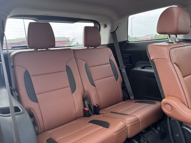 2020 GMC Acadia AT4