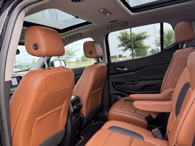 2020 GMC Acadia AT4