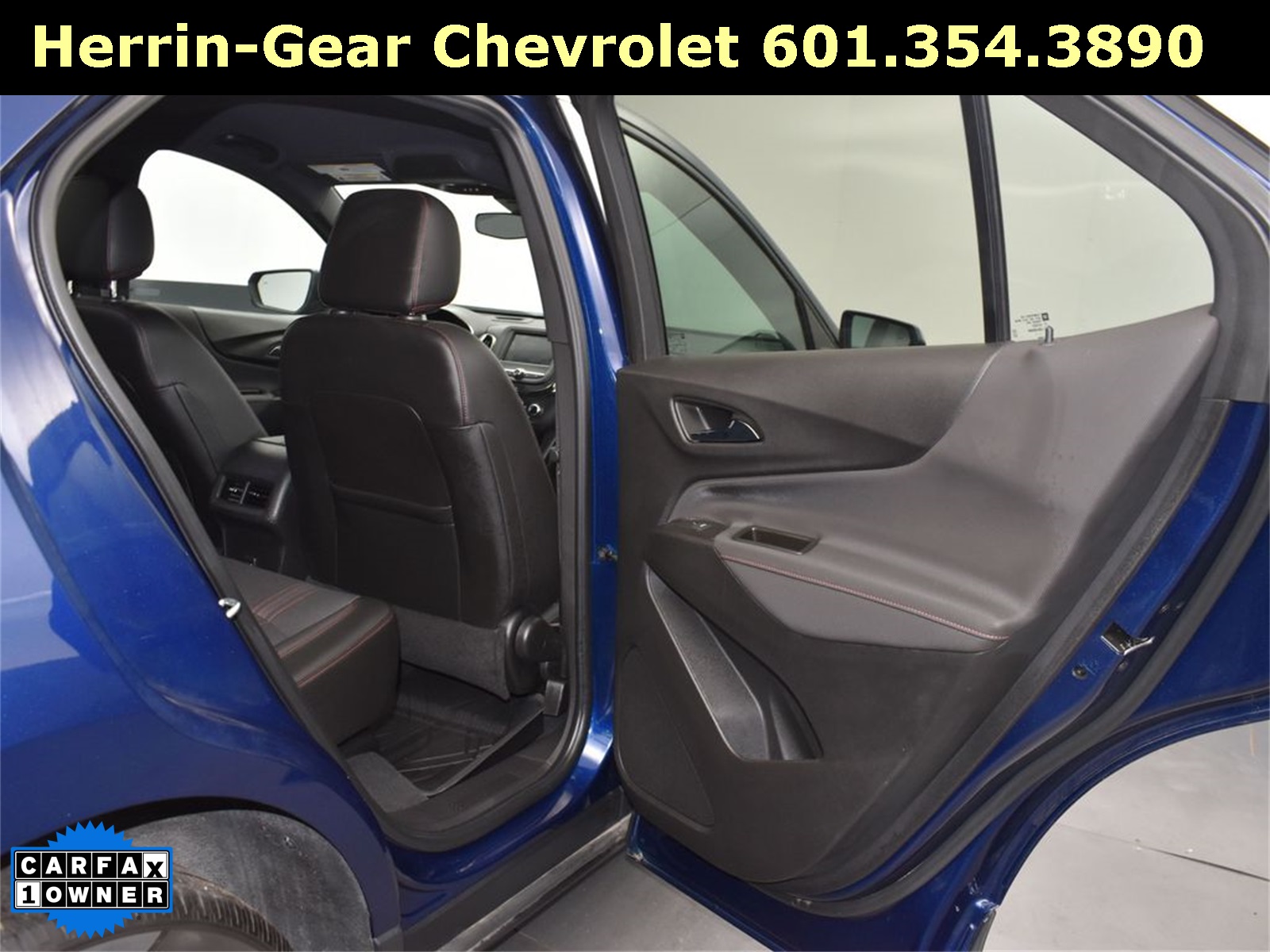 2022 Blue Glow Metallic Chevrolet Equinox RS FWD SUV
