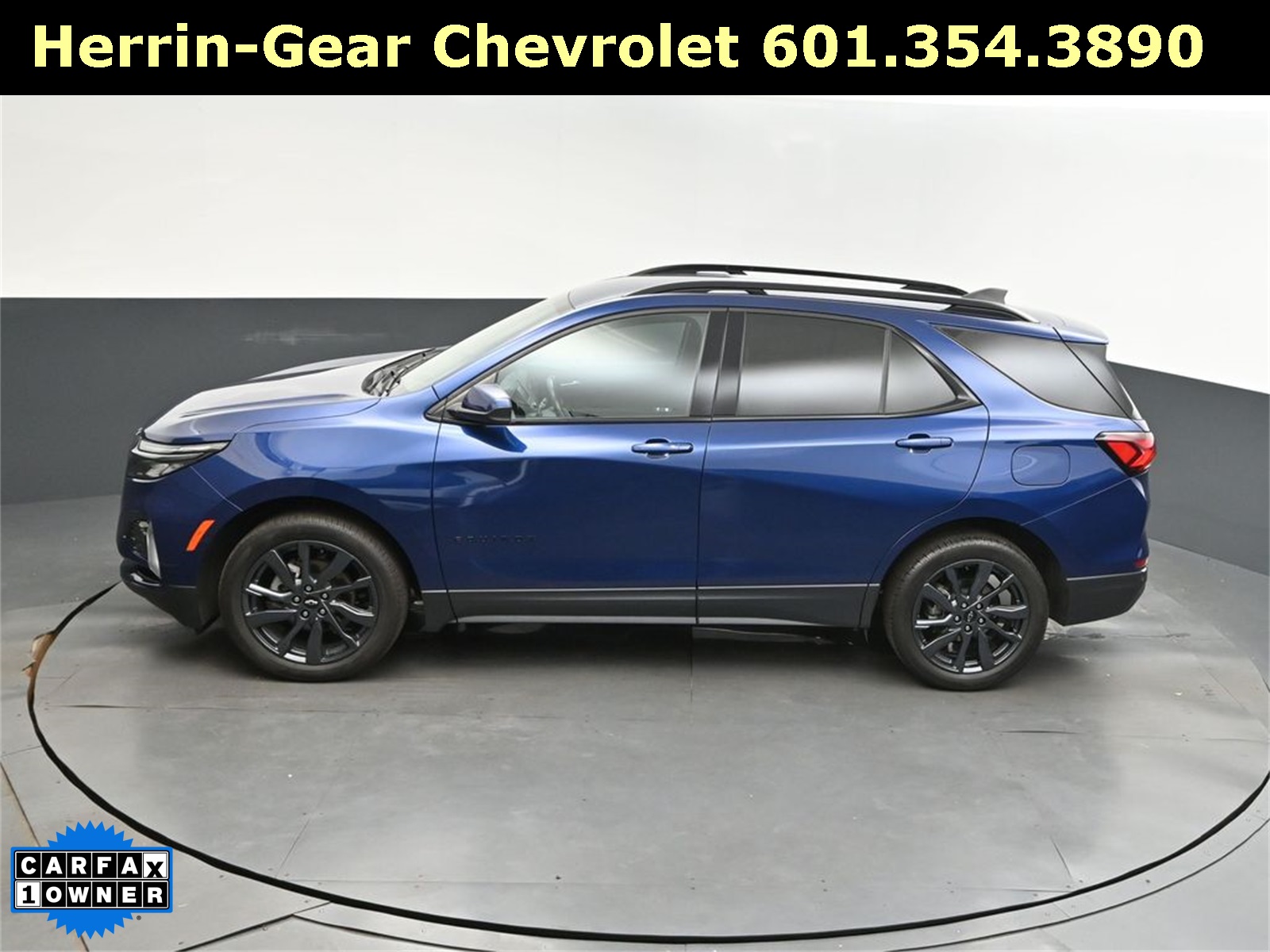 2022 Blue Glow Metallic Chevrolet Equinox RS FWD SUV