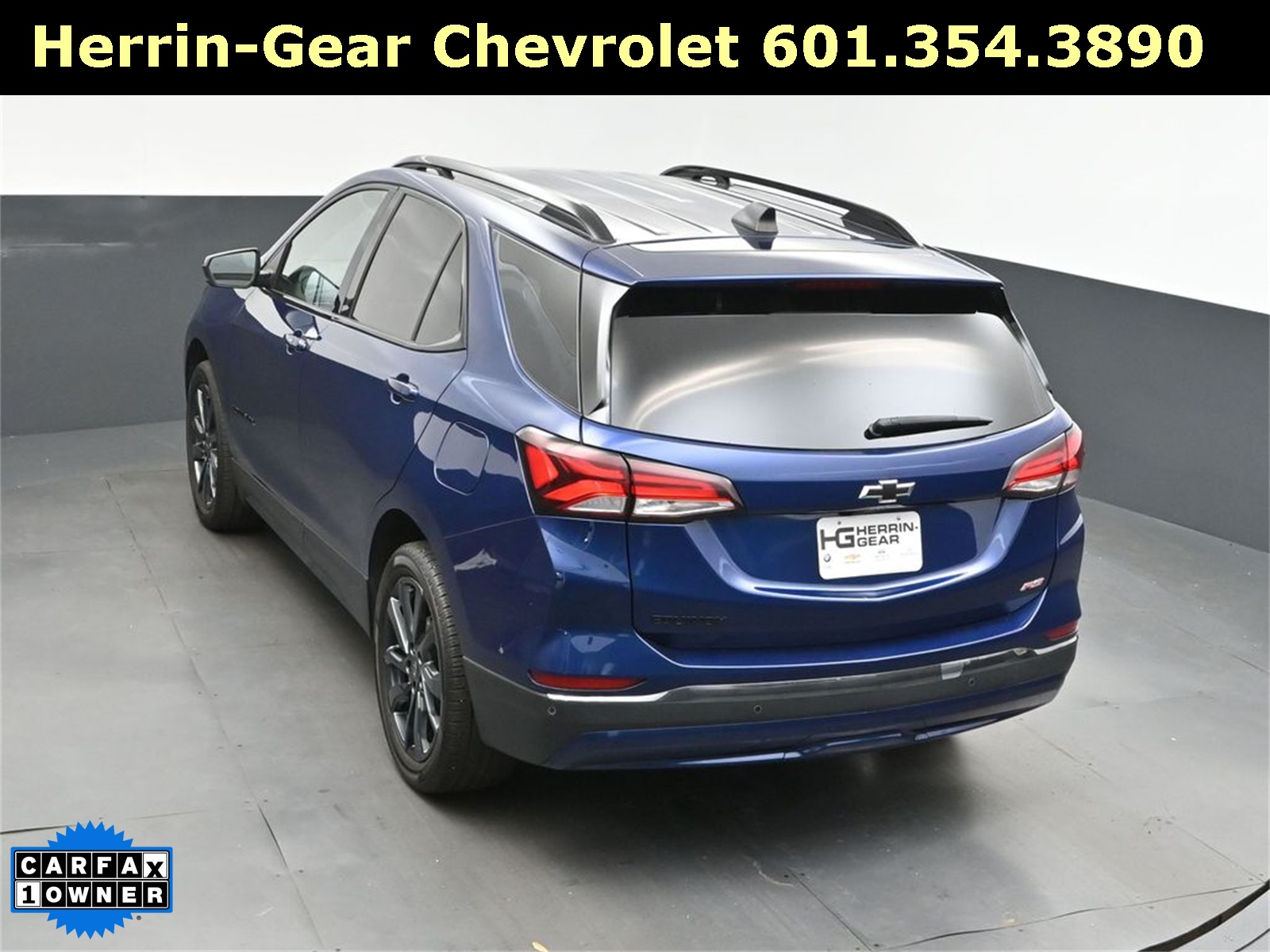 2022 Blue Glow Metallic Chevrolet Equinox RS FWD SUV