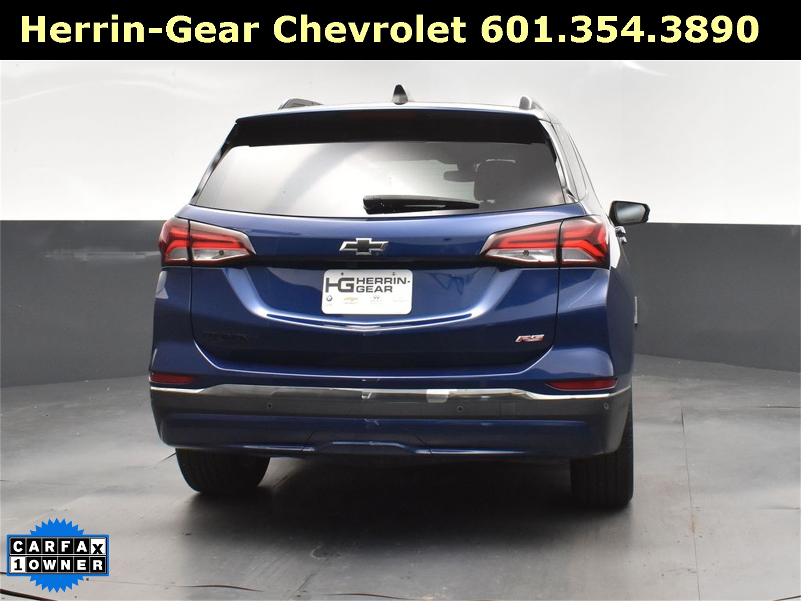 2022 Blue Glow Metallic Chevrolet Equinox RS FWD SUV