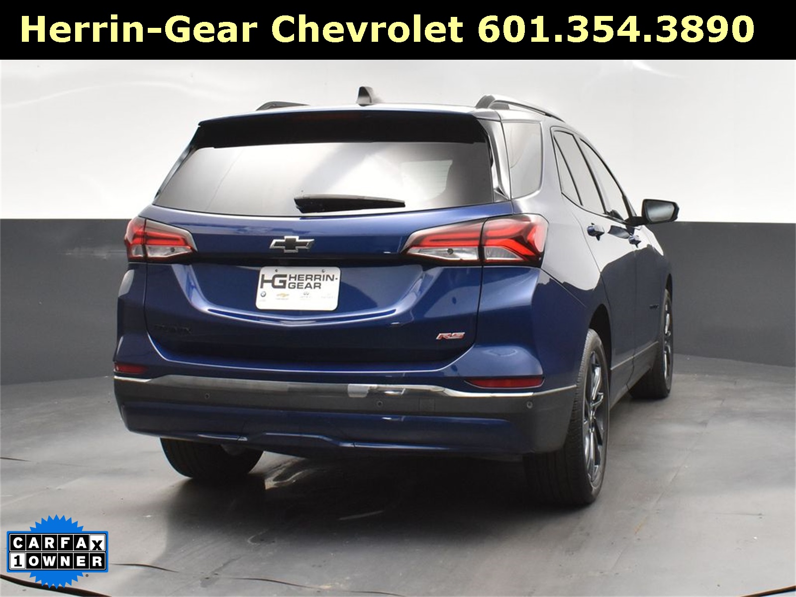 2022 Blue Glow Metallic Chevrolet Equinox RS FWD SUV