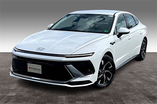 2024 Serenity White Hyundai Sonata SEL FWD Sedan