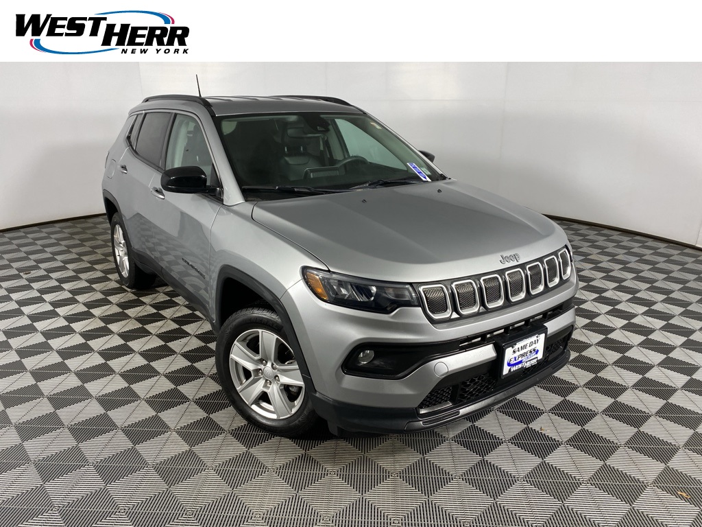 2022 Jeep Compass Latitude's photo