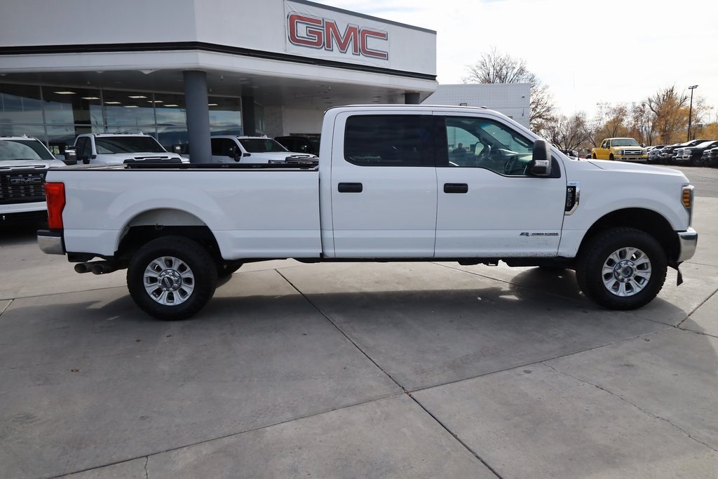 2018 Ford F-350 XL photo 3