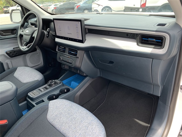 2025 Oxford White Ford Maverick XLT FWD Truck