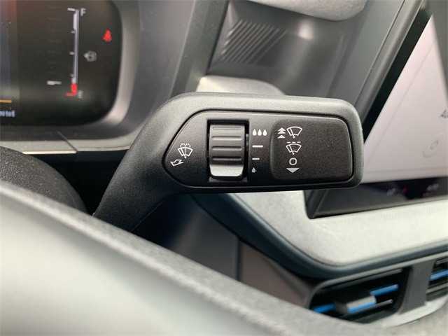 2025 Oxford White Ford Maverick XLT FWD Truck