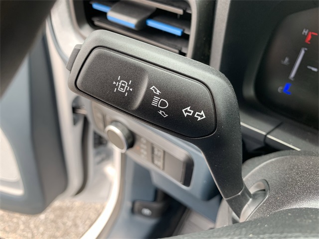 2025 Oxford White Ford Maverick XLT FWD Truck