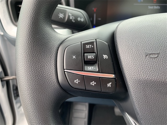 2025 Oxford White Ford Maverick XLT FWD Truck