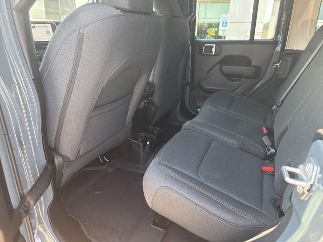 2025 Jeep Wrangler Sport S photo 8