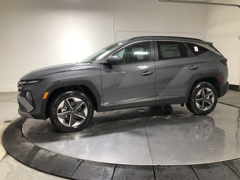 New 2026 Hyundai Tucson Hybrid SUV