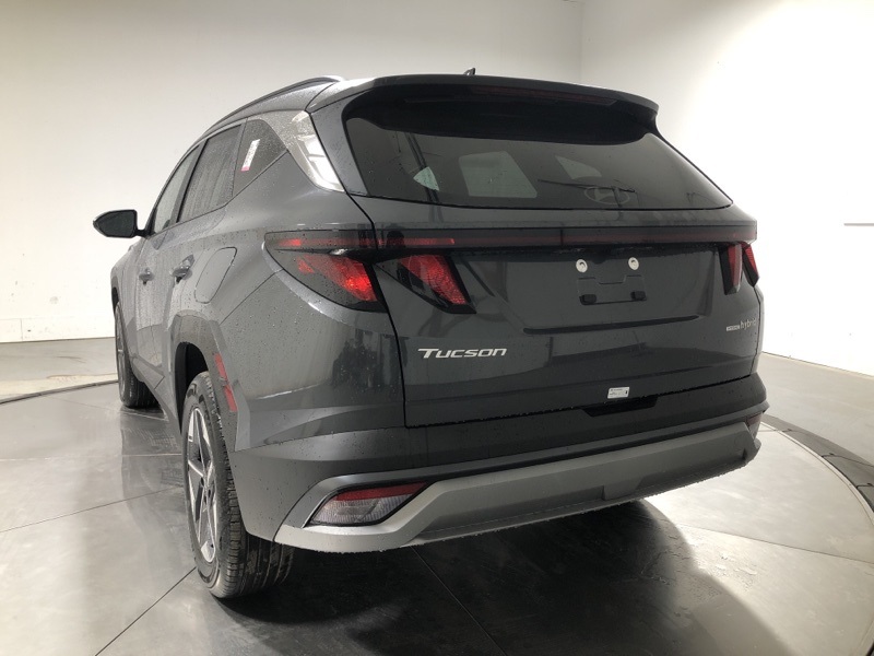 New 2026 Hyundai Tucson Hybrid SUV