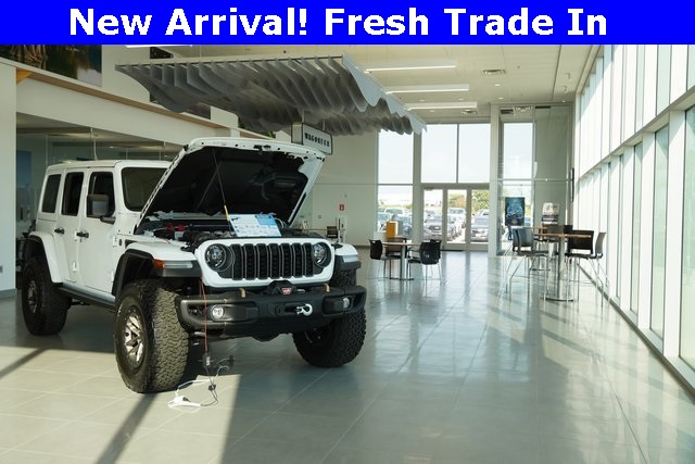 2024 Nissan Armada SV photo 8