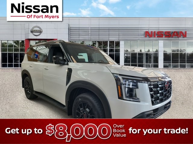 2025 White / Black Nissan Armada PRO-4X SUV