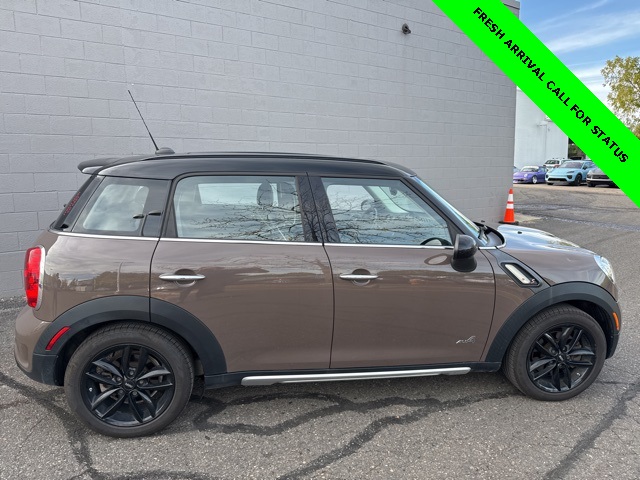 2015 Mini Cooper S ALL4 photo 9