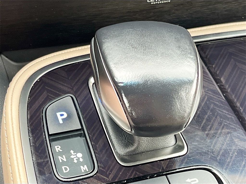 2021 Lexus LS 500 photo 15