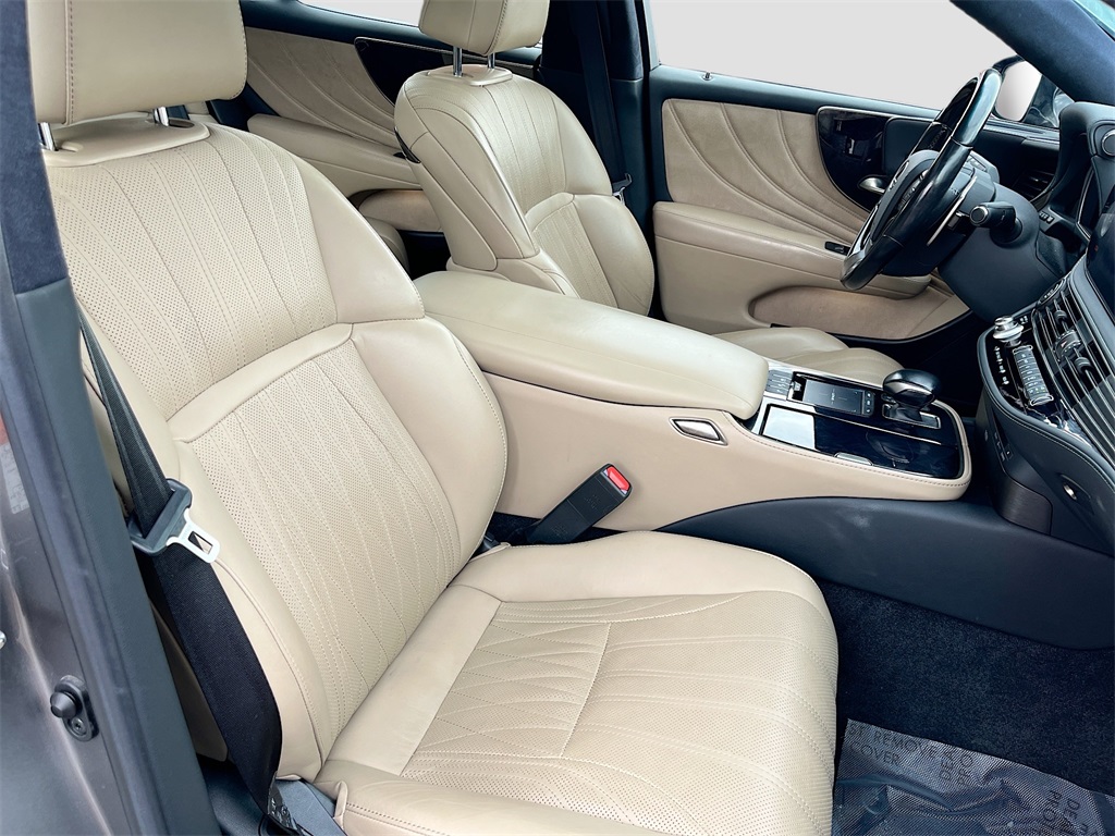 2021 Lexus LS 500 photo 27