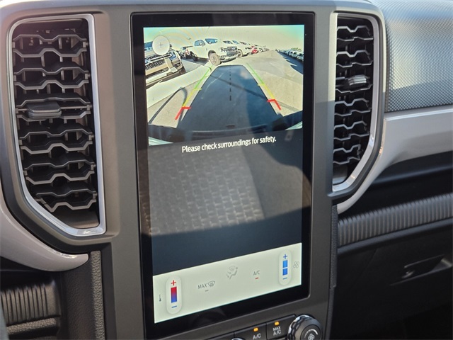 New 2025 Ford Ranger XL 4D Crew Cab