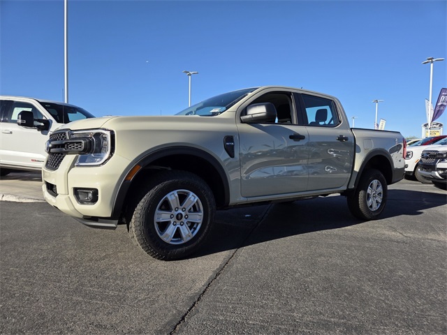 New 2025 Ford Ranger XL 4D Crew Cab