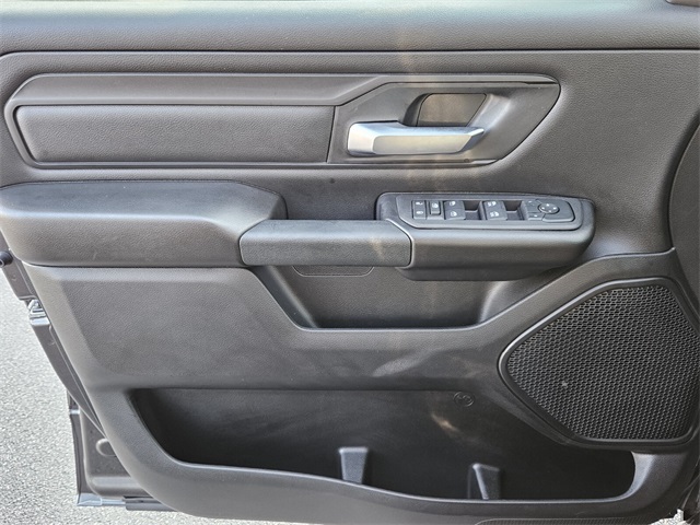 2026 Ram 1500 Warlock Crew Cab 4x4 5'7" Box