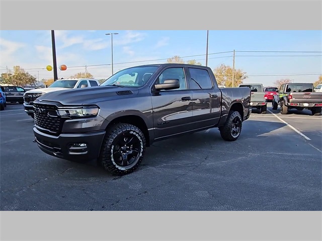 2026 Ram 1500 Warlock Crew Cab 4x4 5'7" Box
