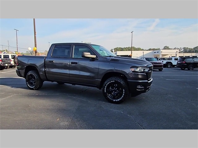 2026 Ram 1500 Warlock Crew Cab 4x4 5'7" Box