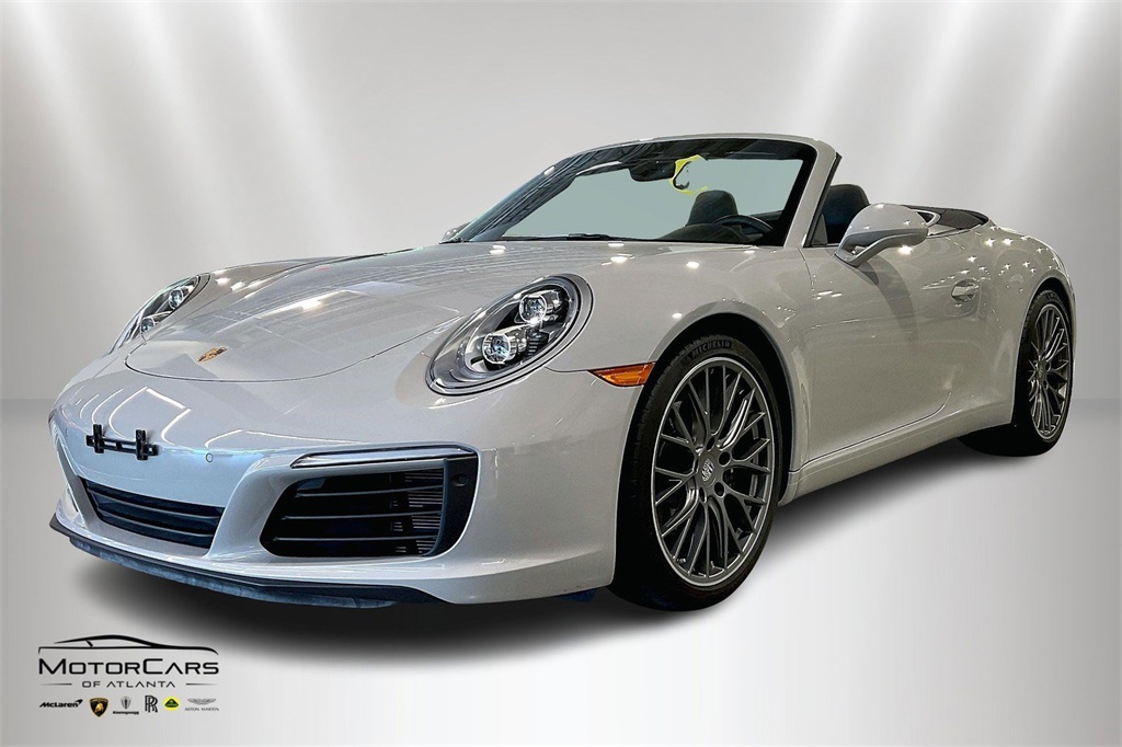 2019 Porsche 911 Carrera Truck