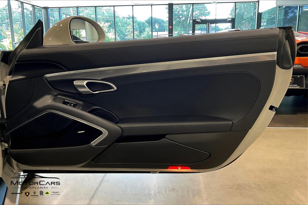 2019 Porsche 911 Carrera Truck