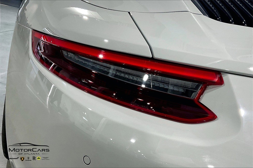 2019 Porsche 911 Carrera Truck